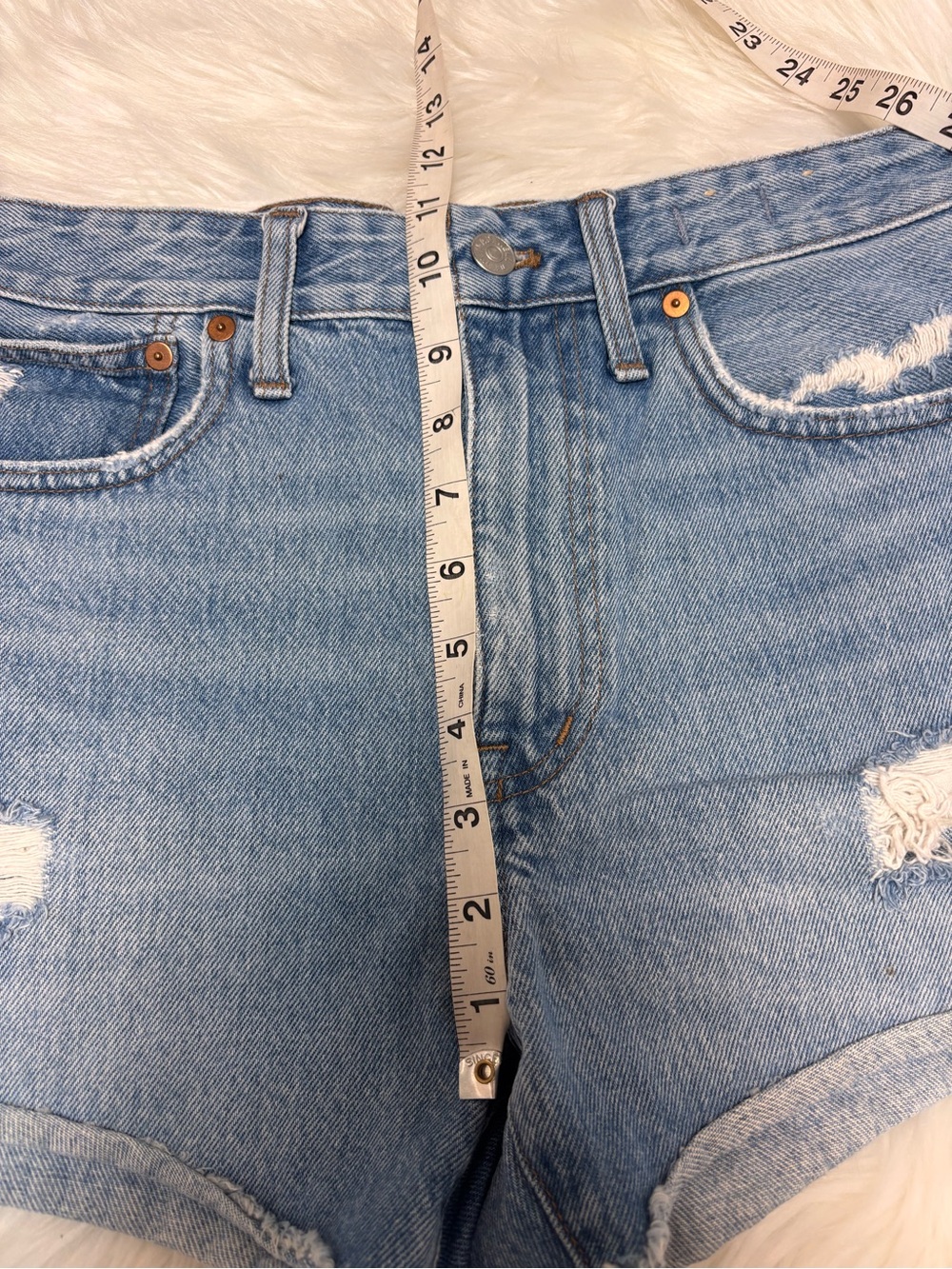 * | Madewell | Relaxed Denim Shorts. Size 27. - Picture 6 of 7